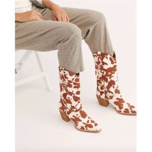 Jeffrey Campbell Brown and White Ankle Boots